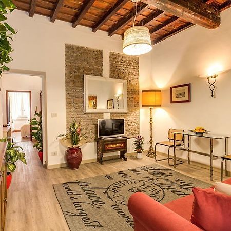 Apartmán Magenta Deluxe Fienaroli 2 Řím Exteriér fotografie